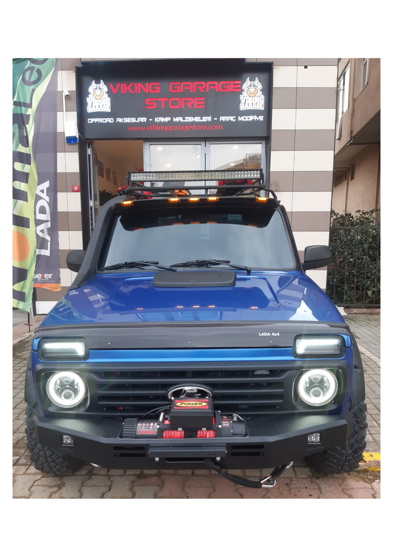 LADA NİVA  DEMİR ÖN TAMPON (GÖMME LEDLER DAHİLDİR)